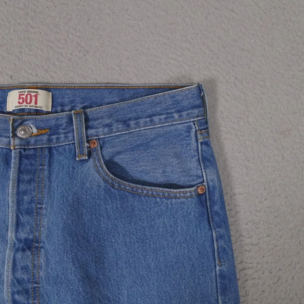 Vintage Levi's 501xx Jeans Men's 32x32 Medium Wash 2000s Y2K